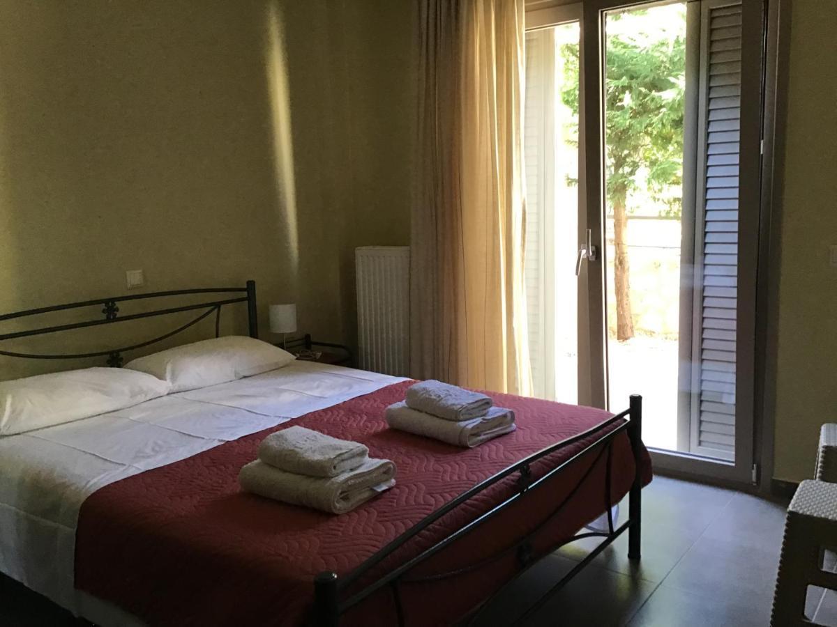 D'Angelos Apartments Karavomylos Bagian luar foto