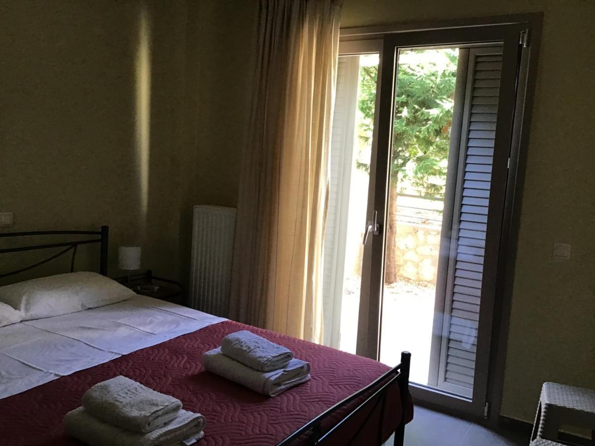 D'Angelos Apartments Karavomylos Bagian luar foto